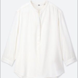 Uniqlo Rayon Skipper Collar 3/4 Sleeve Blouse